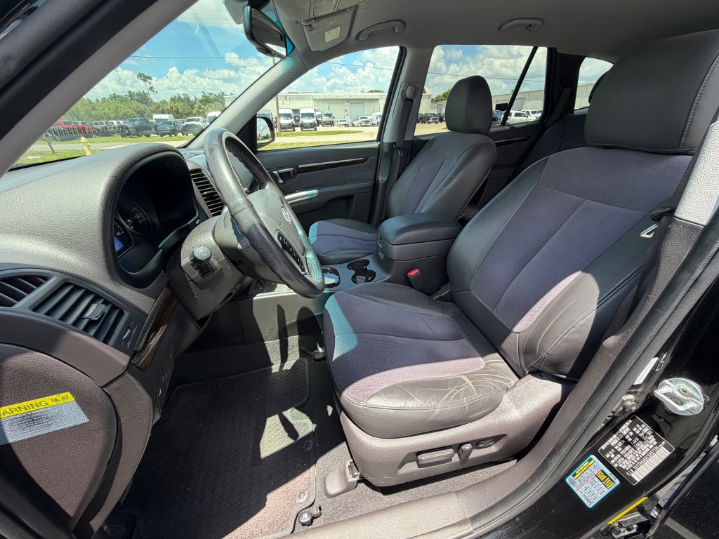 2012 Hyundai Santa Fe - $5,650