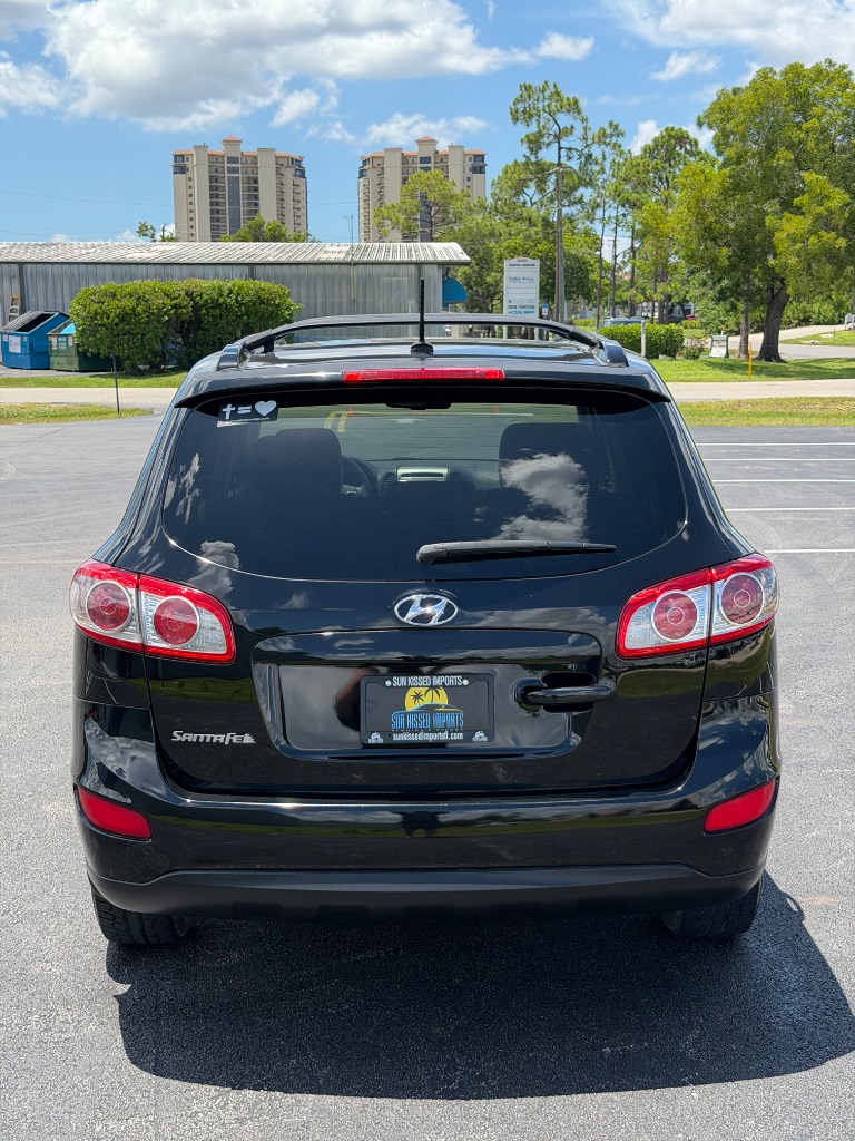 2012 Hyundai Santa Fe - $5,650