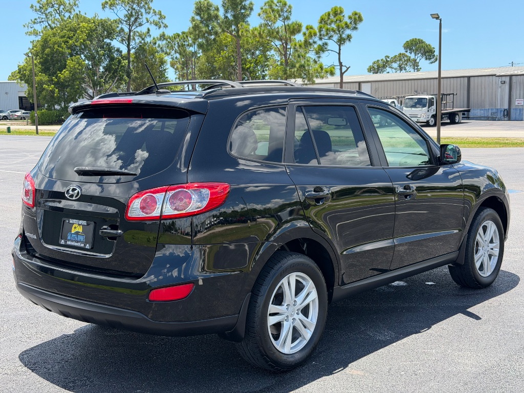 2012 Hyundai Santa Fe - $5,650