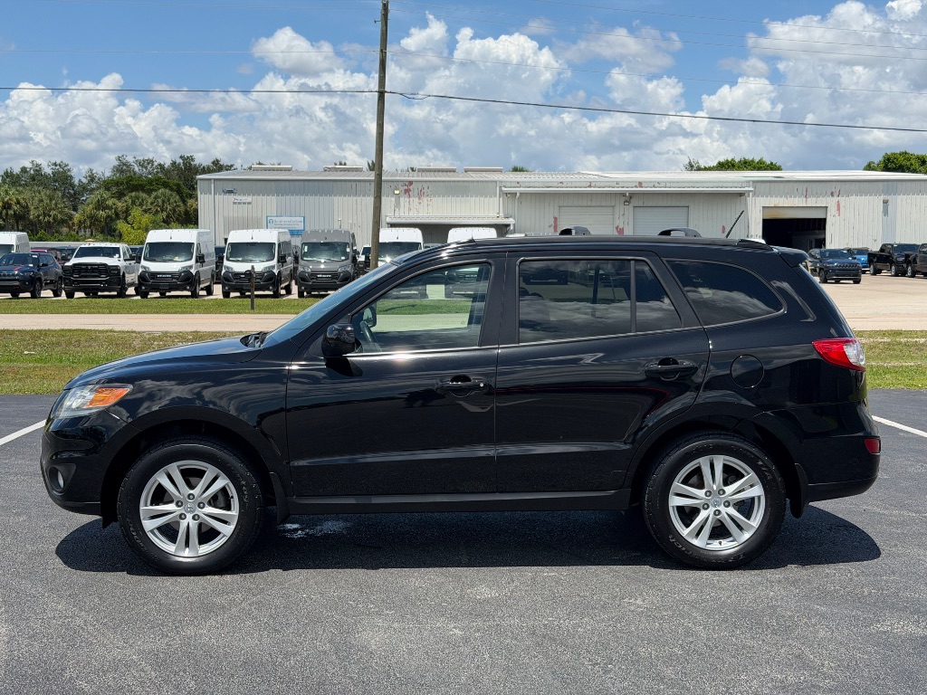 2012 Hyundai Santa Fe - $5,650
