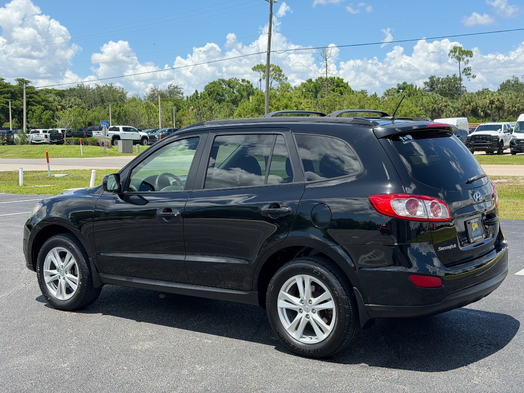 2012 Hyundai Santa Fe - $5,650