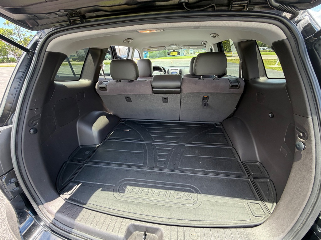 2012 Hyundai Santa Fe - $5,650