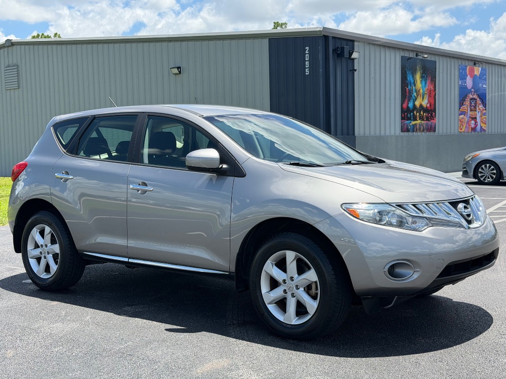 2009 Nissan Murano - $4,800
