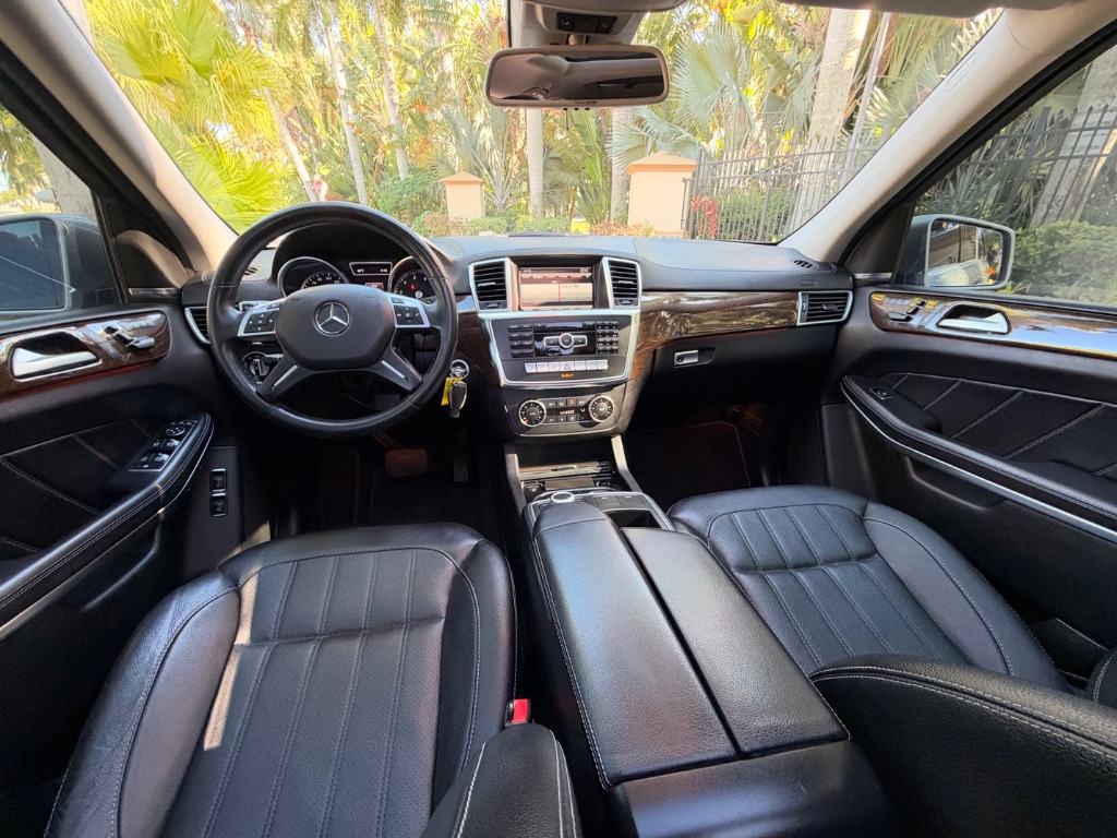 2014 Mercedes-Benz GL-Class - $12,900