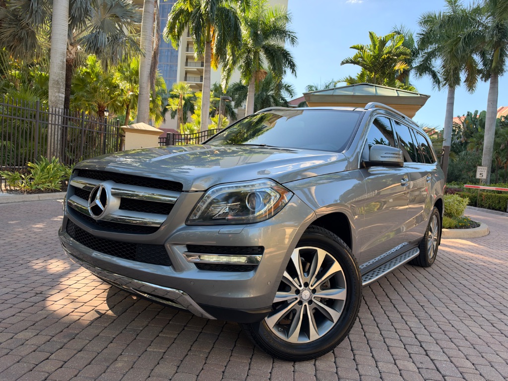 2014 Mercedes-Benz GL-Class - $12,900