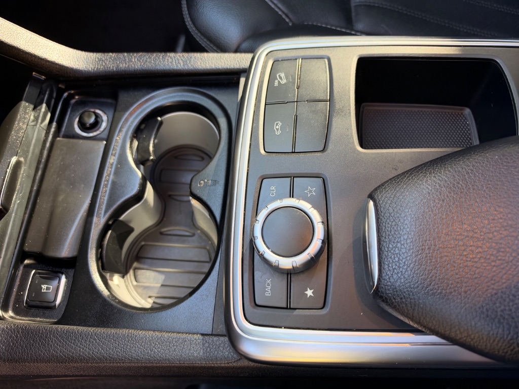 2014 Mercedes-Benz GL-Class - $12,900