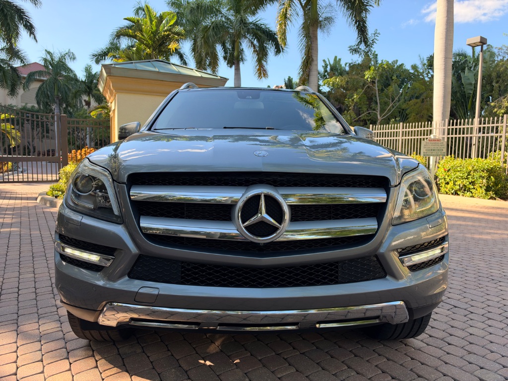 2014 Mercedes-Benz GL-Class - $12,900