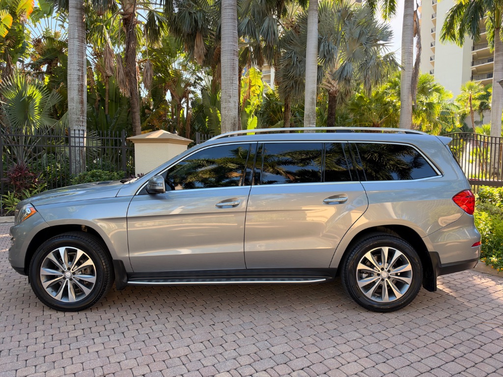 2014 Mercedes-Benz GL-Class - $12,900