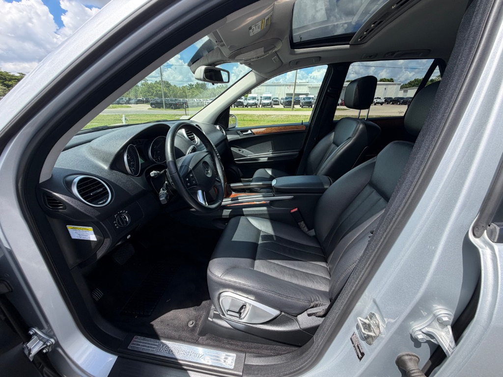 2006 Mercedes-Benz M-Class - $7,500