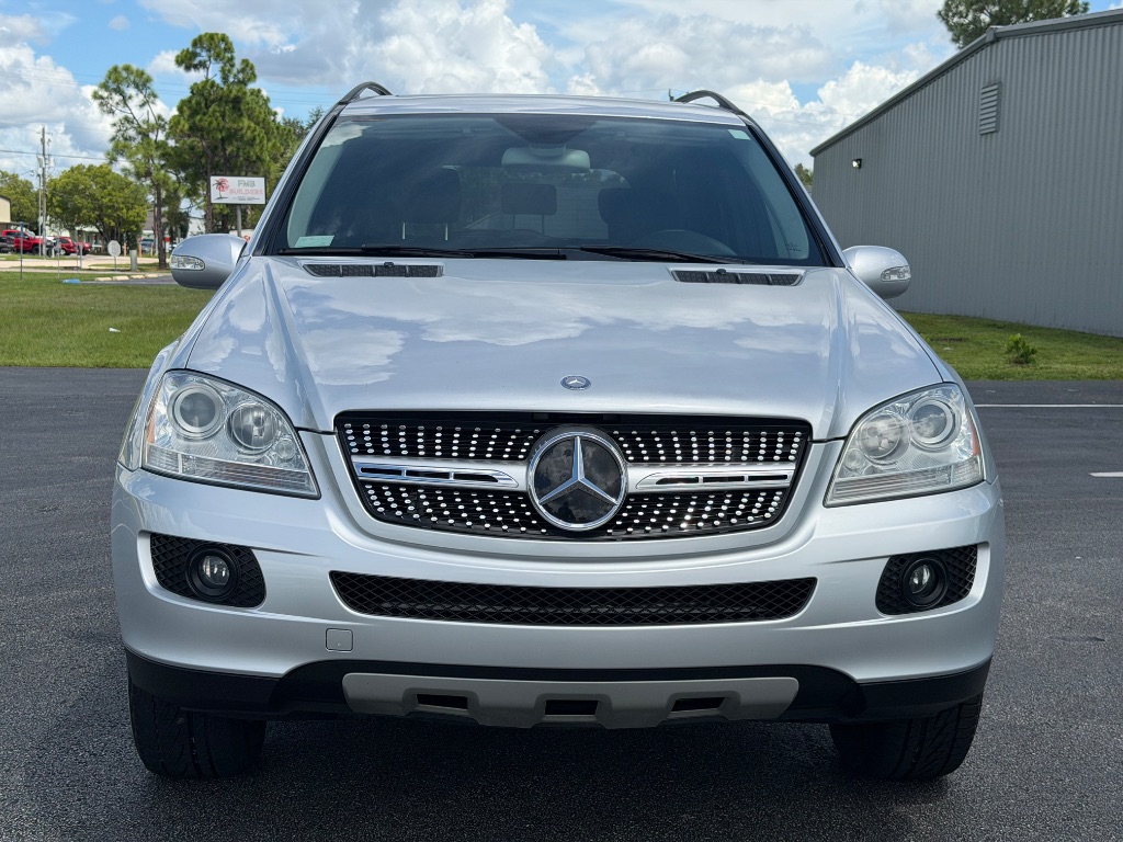 2006 Mercedes-Benz M-Class - $7,500