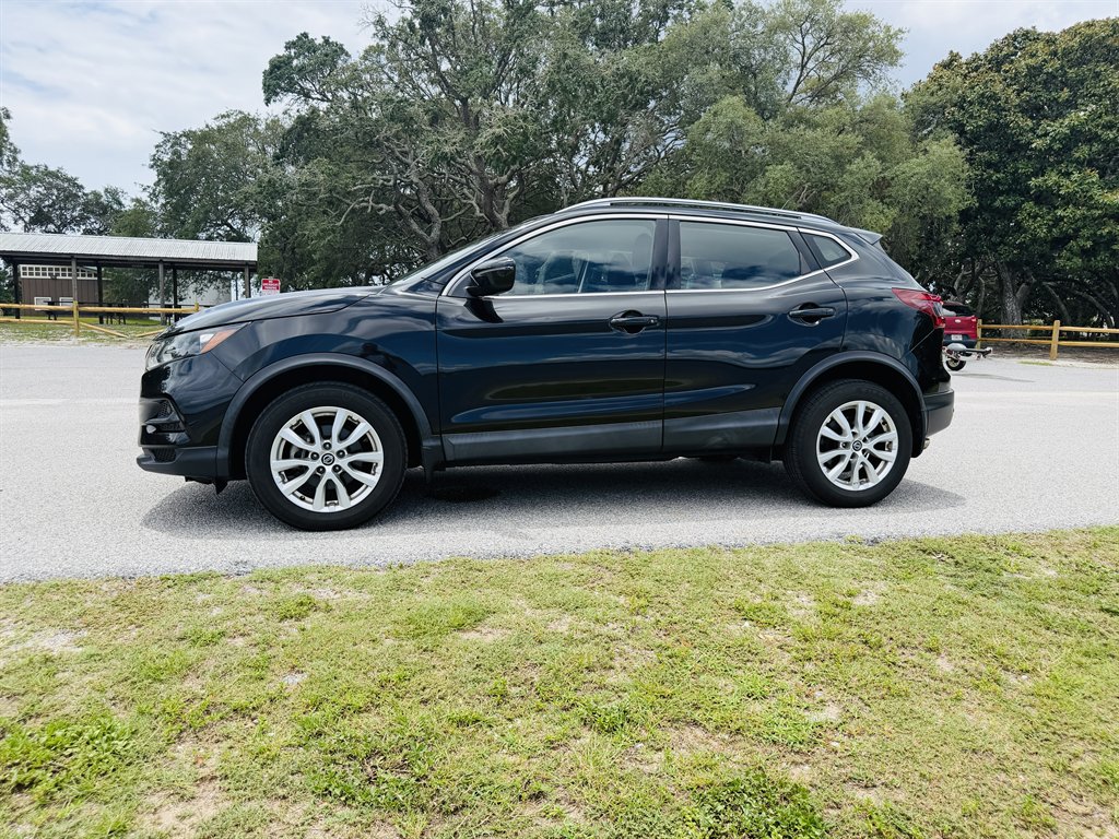 2020 Nissan Rogue - $15,999
