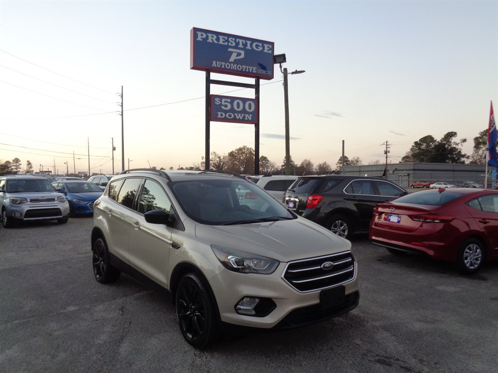 2017 Ford Escape SE