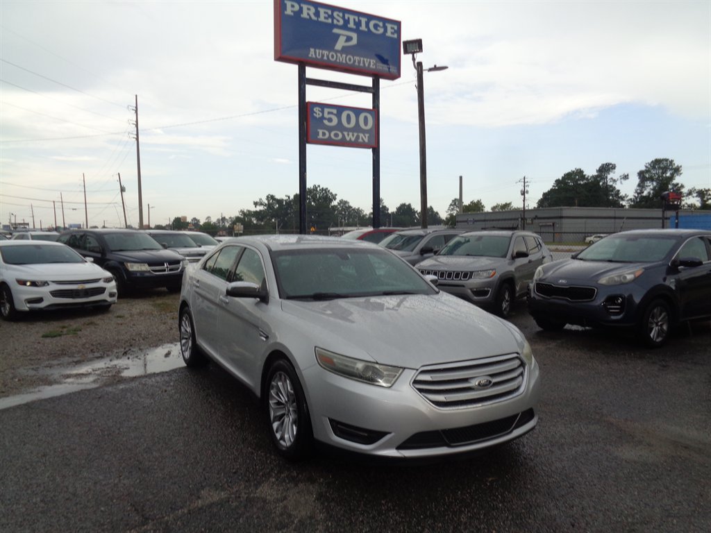 2014 Ford Taurus