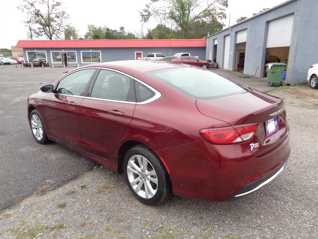 2015 Chrysler 200