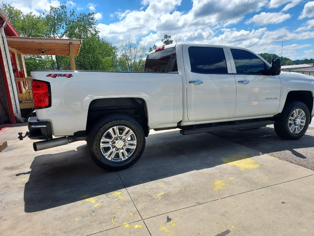 2019 Chevrolet Silverado 2500 W/T photo