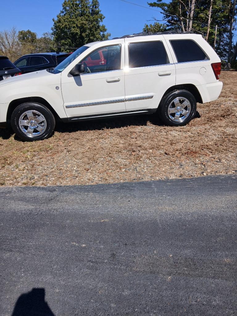 2005 Jeep Grand Cherokee Limited photo