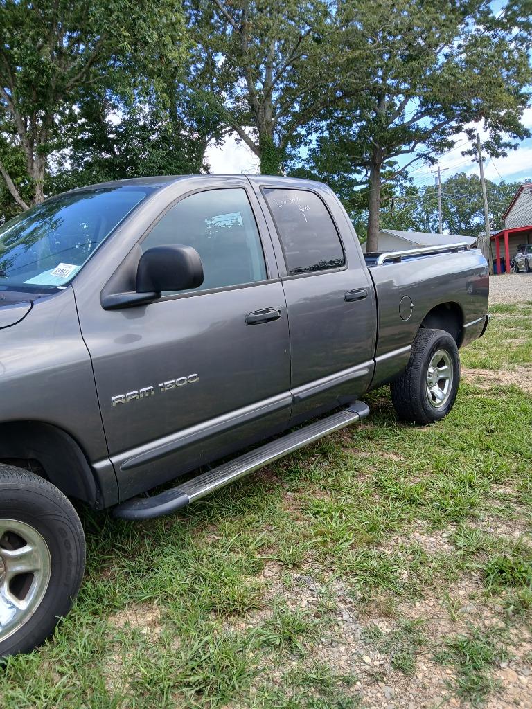 2003 Dodge Ram 1500 - $9,495