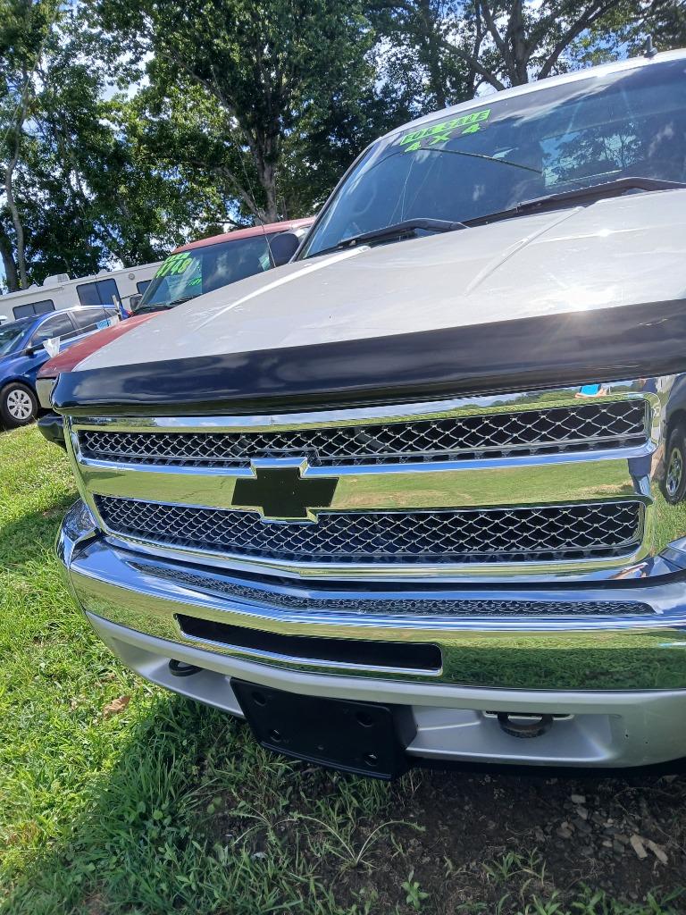 2013 Chevrolet Silverado 1500 - $12,500
