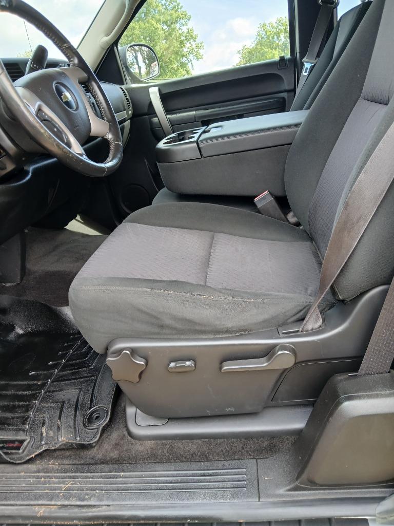 2013 Chevrolet Silverado 1500 - $12,500