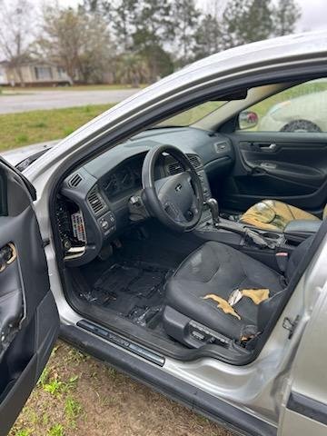 2001 Volvo V70