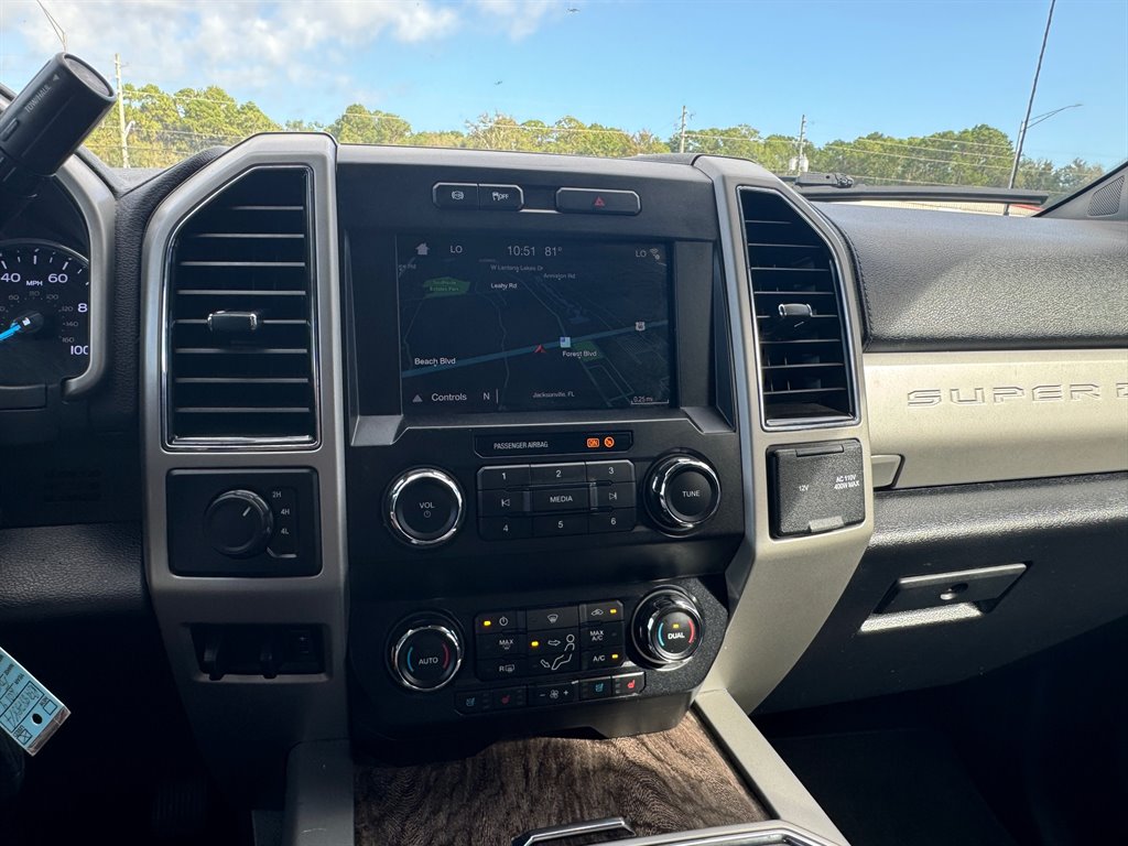 2019 Ford F250sd Lariat photo