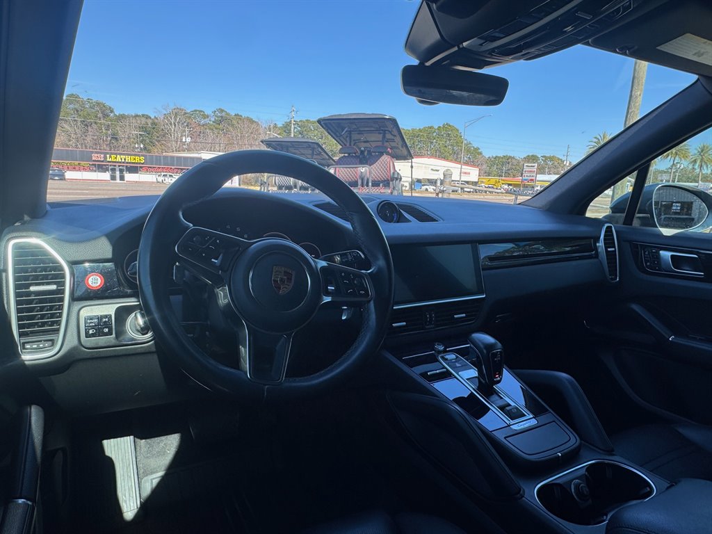 2019 Porsche Cayenne  photo