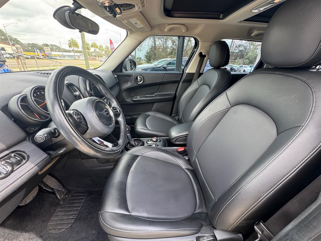 2016 Mini Countryman S ALL4 photo 35
