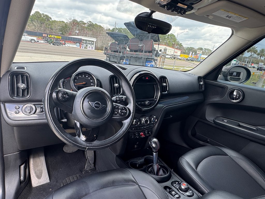 2016 Mini Countryman S ALL4 photo 34