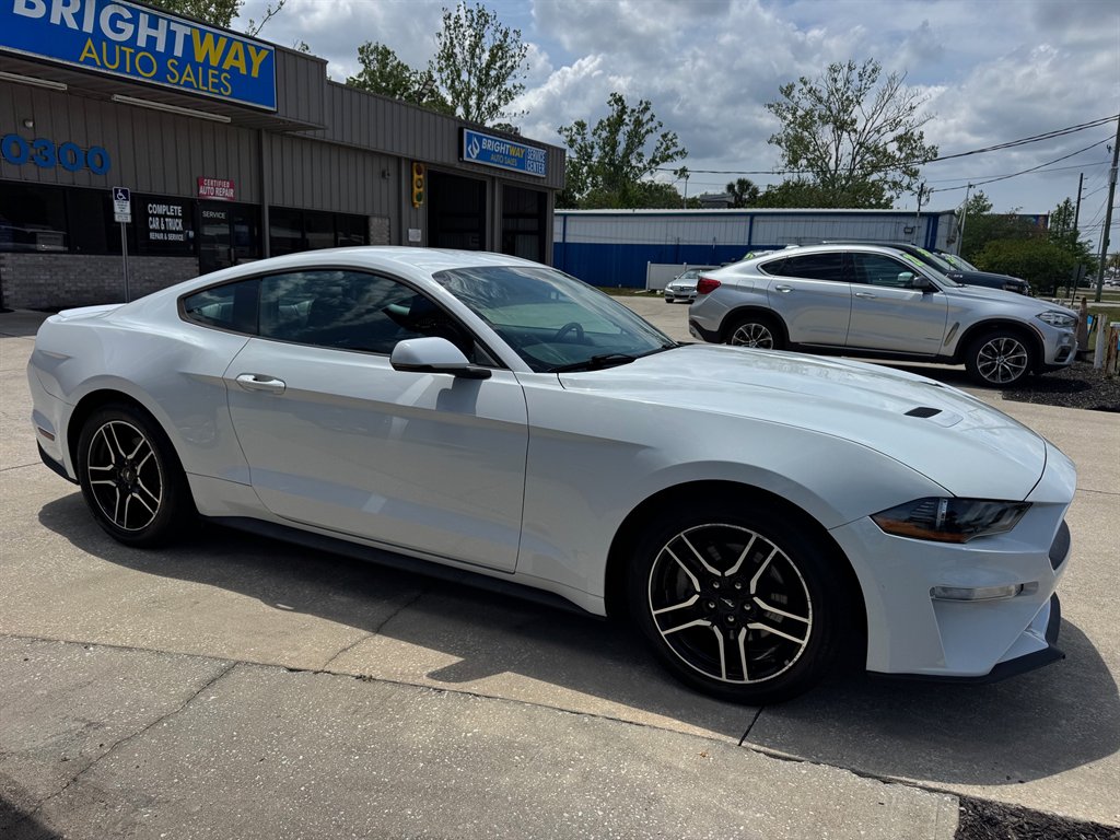 2018 Ford Mustang ECO Premium photo