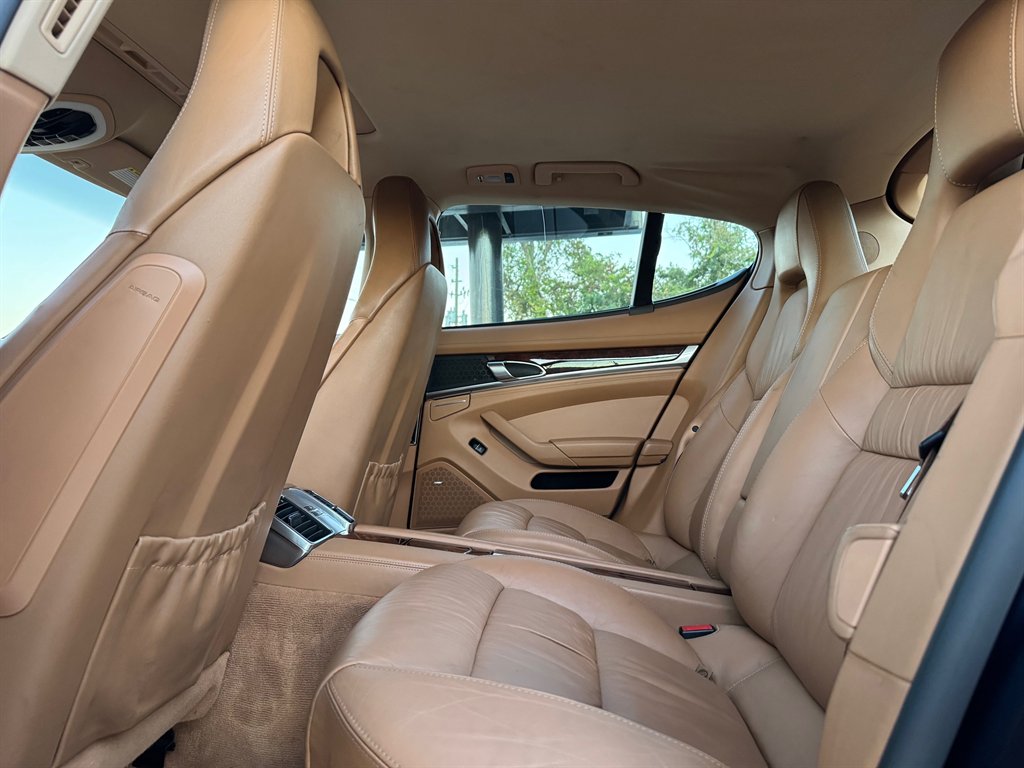 2012 Porsche Panamera - $18,900