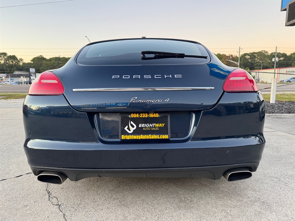 2012 Porsche Panamera - $18,900