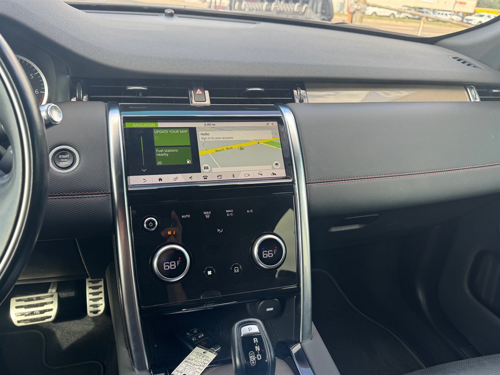2020 Land Rover Discovery - $19,900