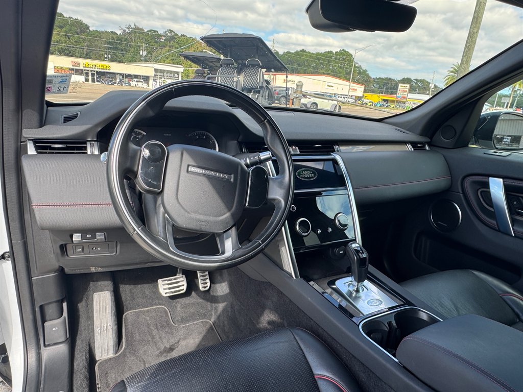 2020 Land Rover Discovery - $19,900