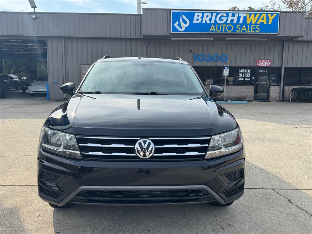 2021 Volkswagen Tiguan - $15,900