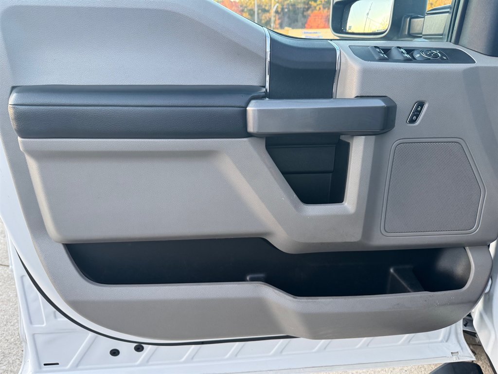 2021 Ford F-350 - $46,900