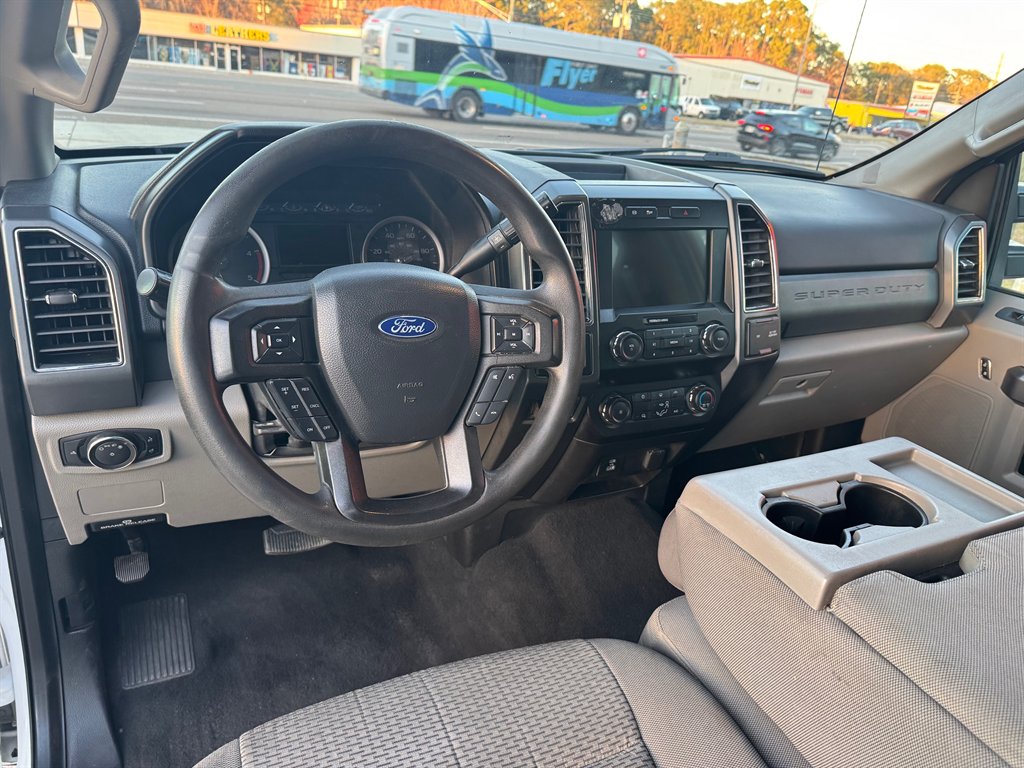 2021 Ford F-350 - $46,900
