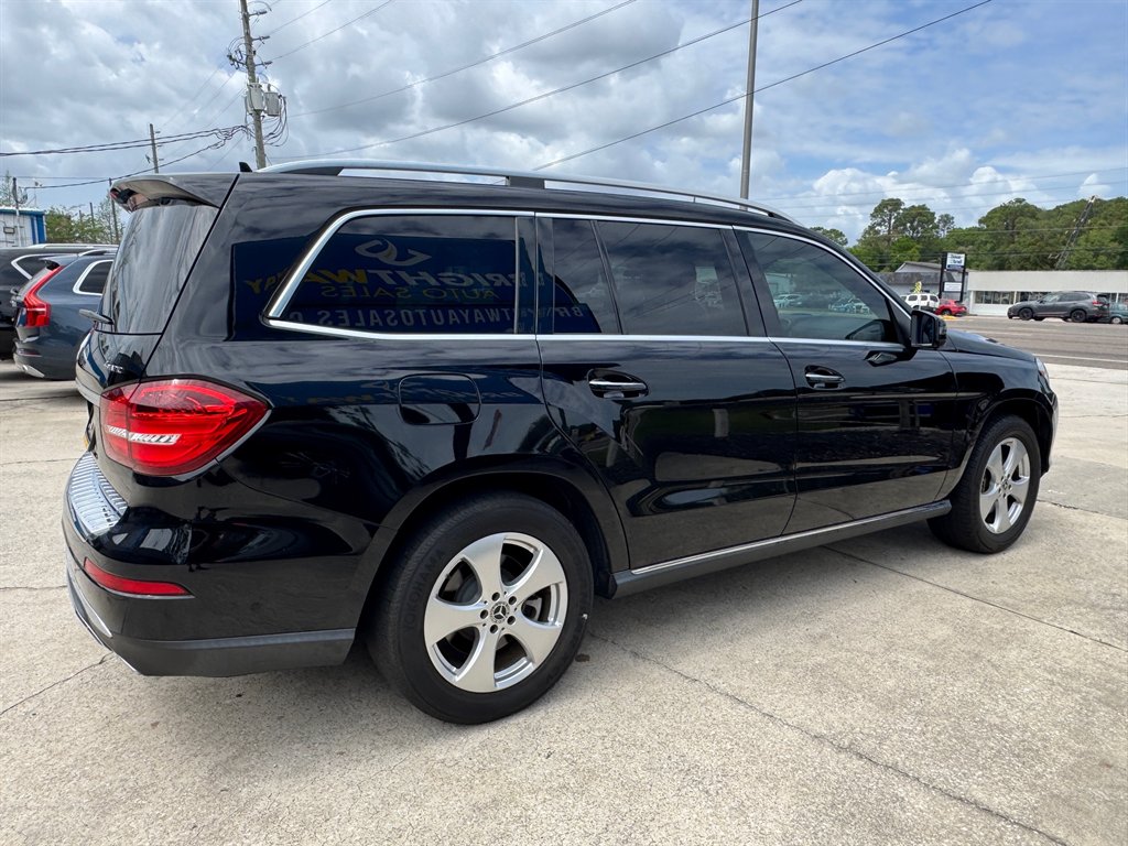 2018 Mercedes-Benz GLS - $19,900