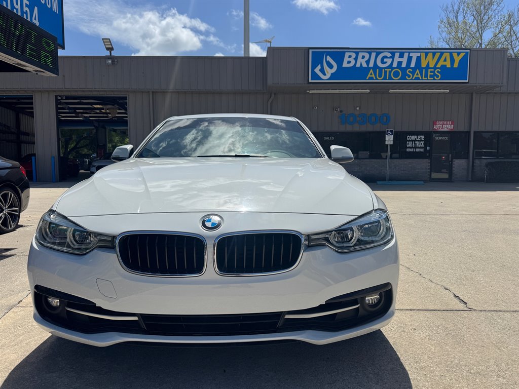 2018 BMW 330i - $13,900