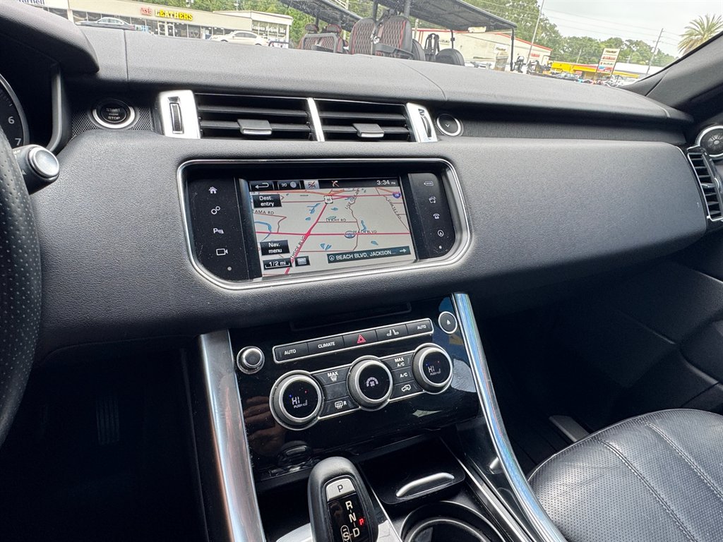 2016 Land Rover Range Rover Sport - $16,900