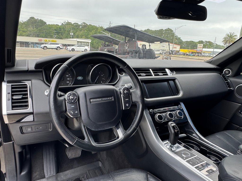 2016 Land Rover Range Rover Sport - $16,900