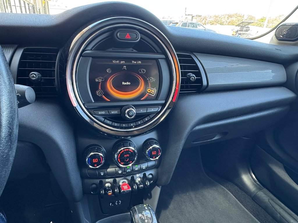 2018 MINI Hardtop - $12,900