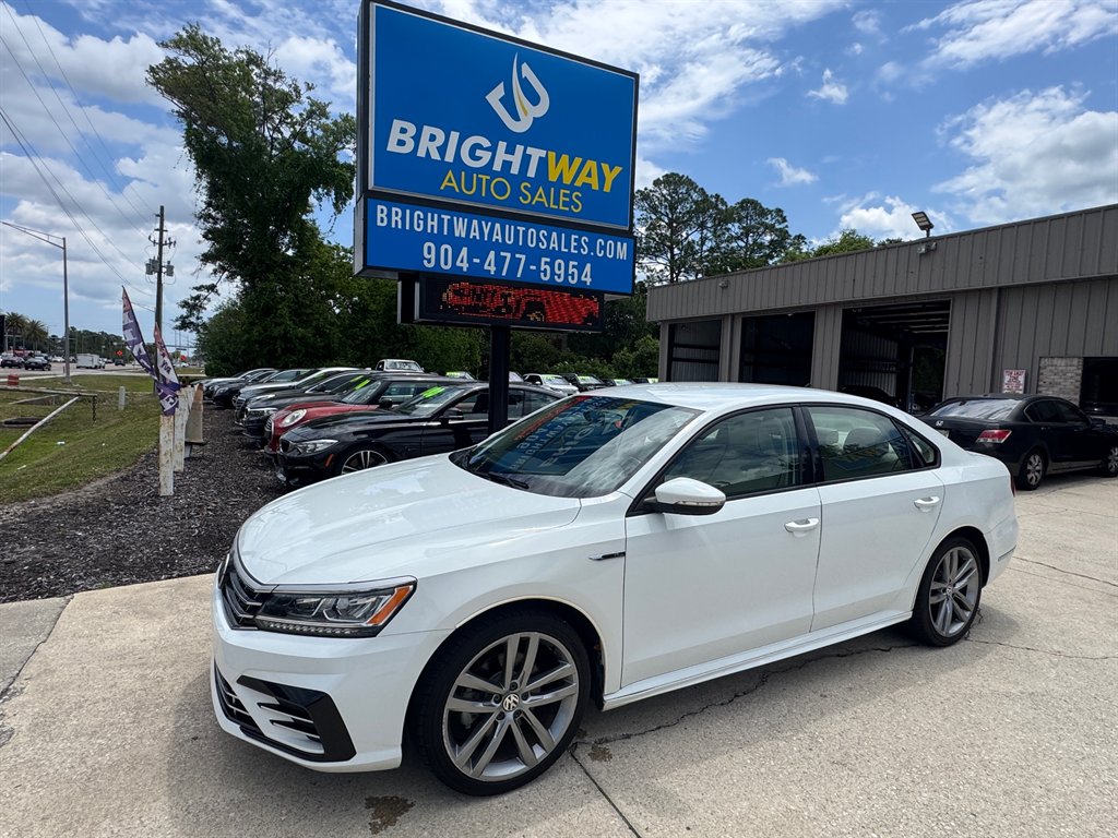 2018 Volkswagen Passat - $11,900