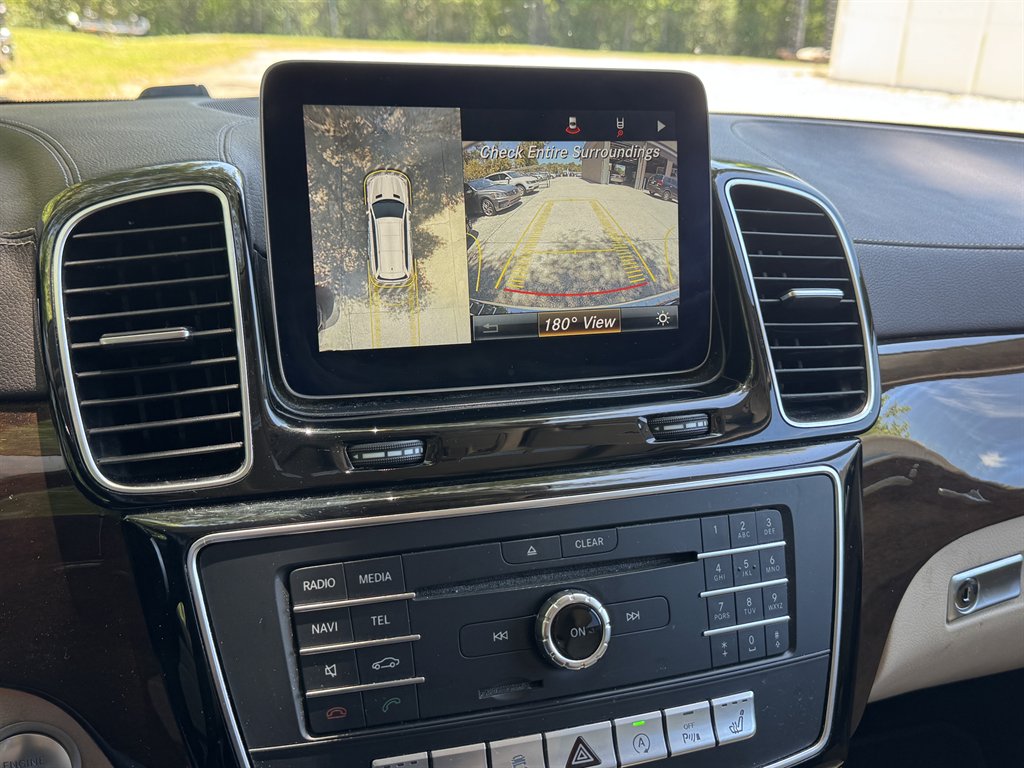 2018 Mercedes-Benz GLS - $18,900
