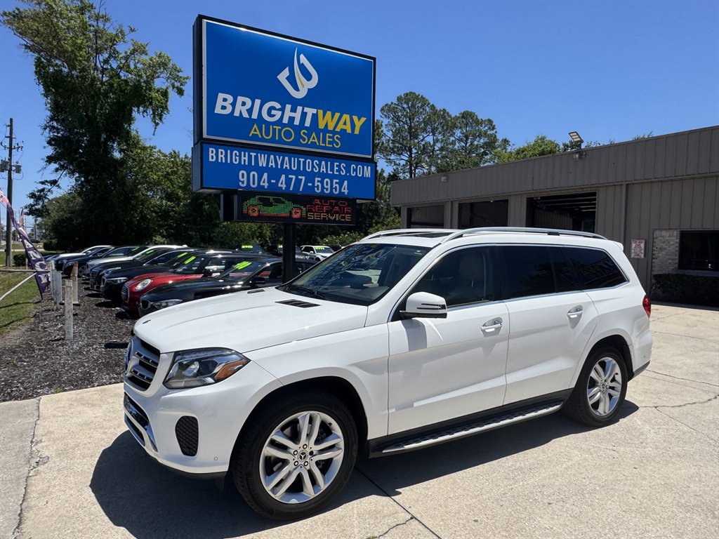 2018 Mercedes-Benz GLS - $18,900