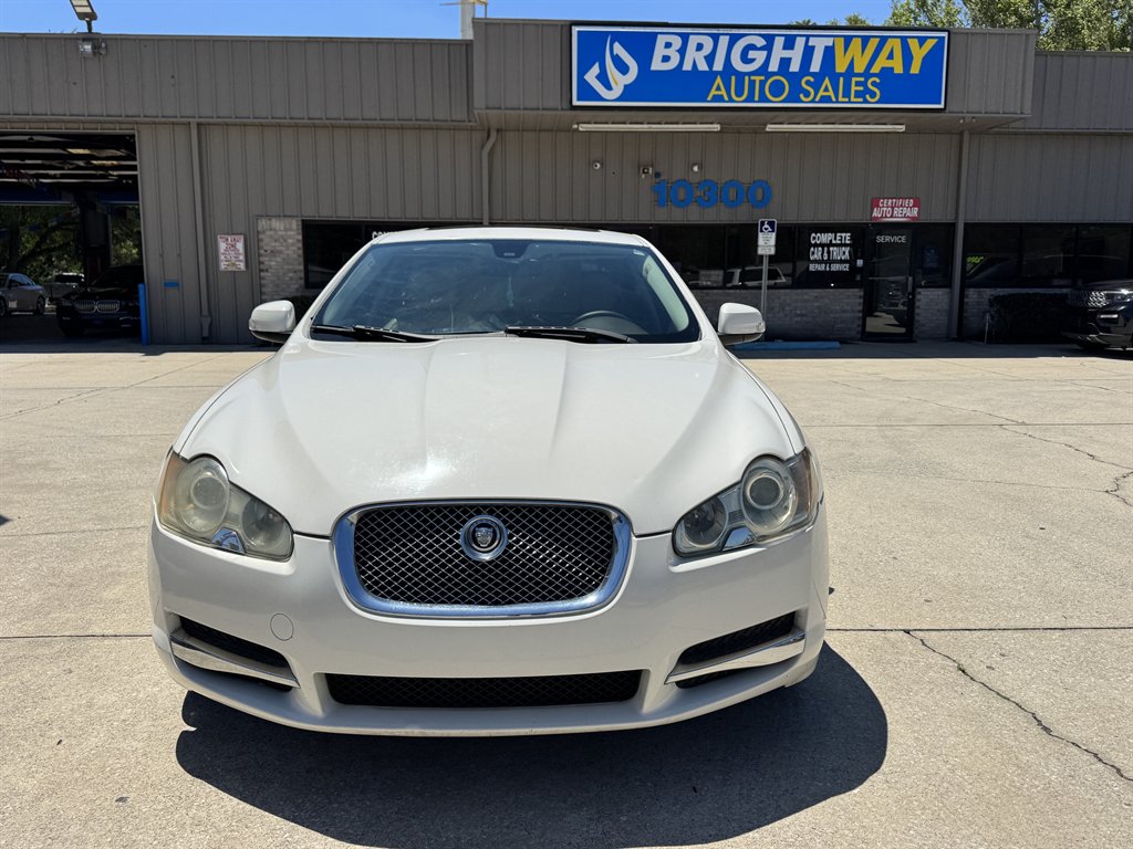 2009 Jaguar XF - $5,900