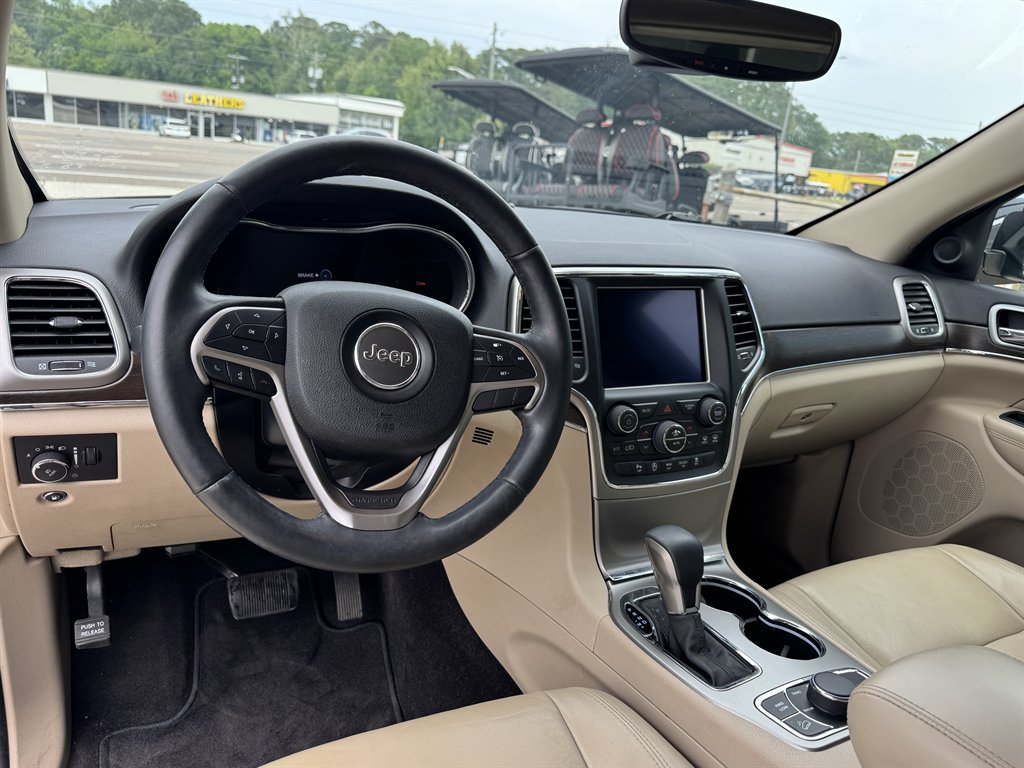 2018 Jeep Cherokee - $14,900