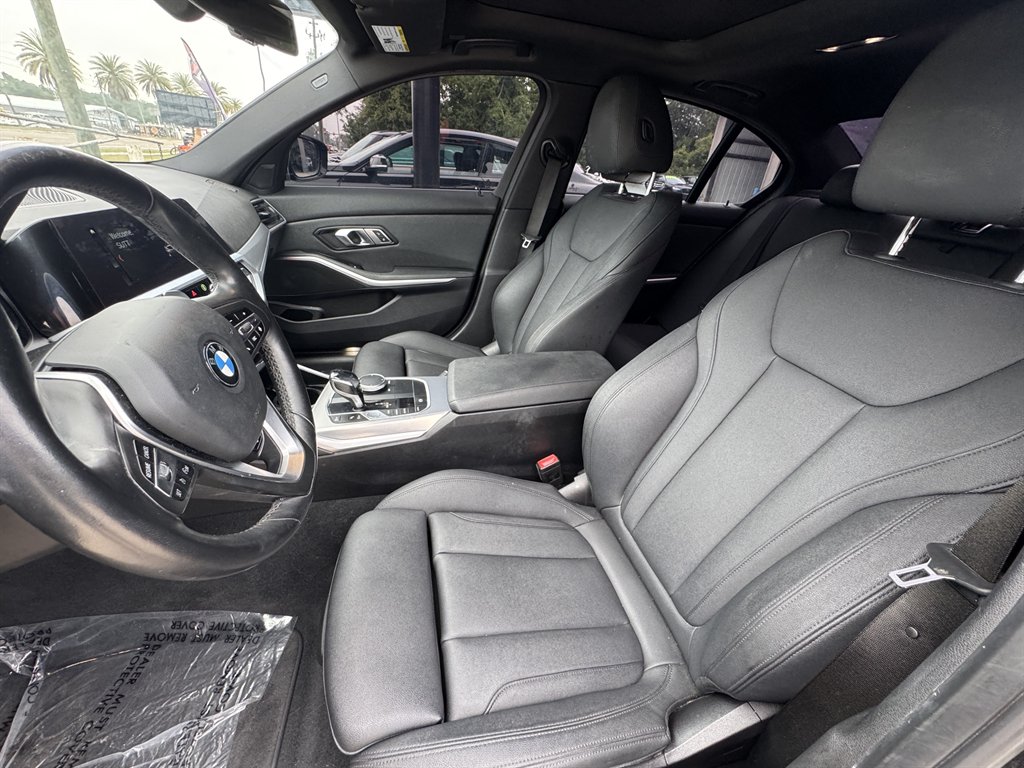 2020 BMW 3 Series - $18,900