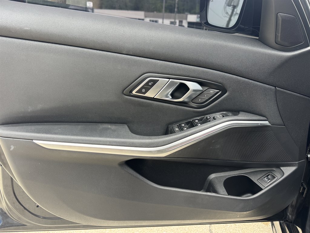 2020 BMW 3 Series - $18,900