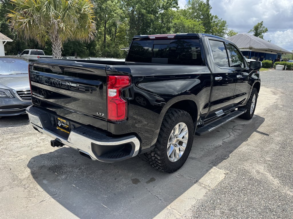 2021 Chevrolet Silverado - $35,900