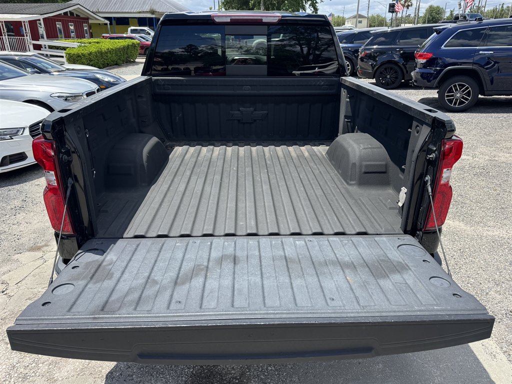 2021 Chevrolet Silverado - $35,900